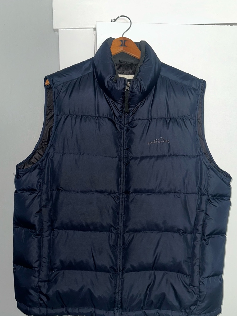 Eddie Bauer Men’s Navy Goose Down Puffer Vest